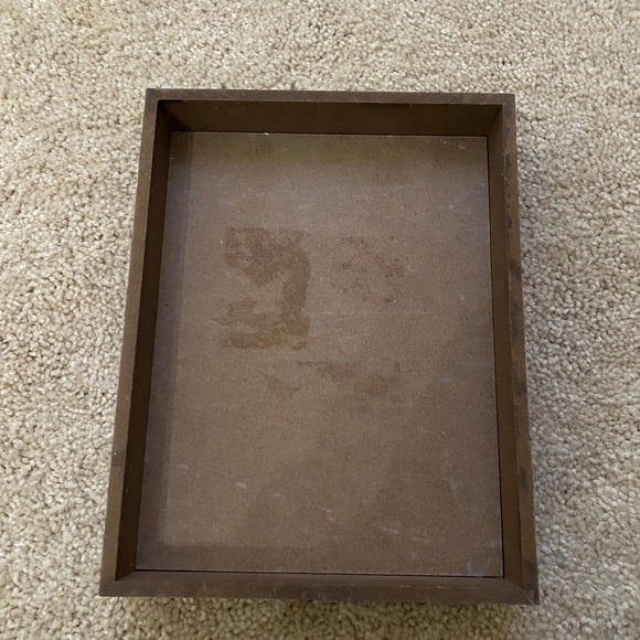 Decor - Picture 2 of 2